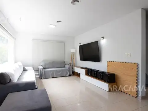 Casa en Venta en Solar Del Bosque, USD 390.000