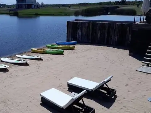 Ram. Oportunidad De Lote En El Naudir