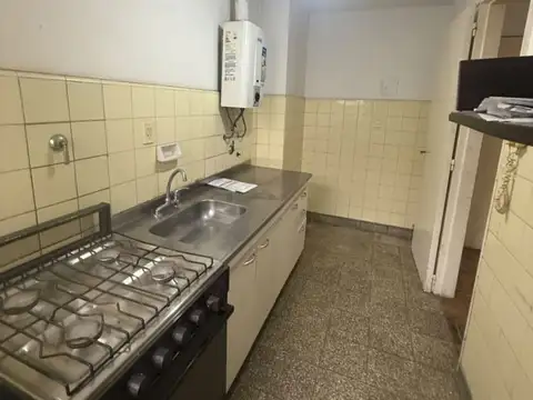 Departamento en Alquiler en Floresta, $ 650.000