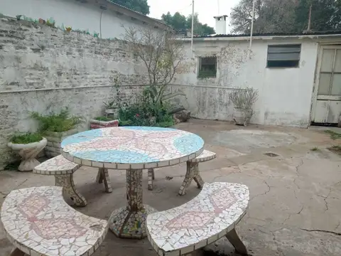 Barrio Villa Masoni, Soler y De La Torre 400