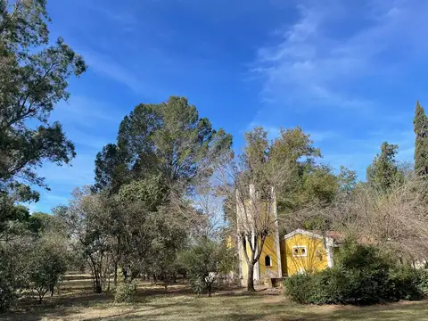 Casa 4 ambientes con 4 baños