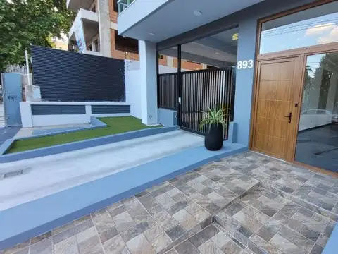 Casa en Venta en Quilmes, USD 4.500