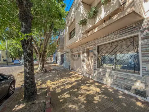 34 e/ 4 y 5 400, Piso 0