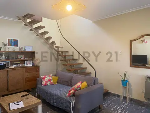 34 e/ 4 y 5 400, Piso 0