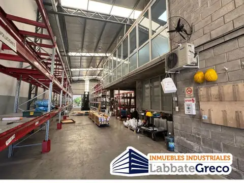 Galpon en Alquiler en Villa Lynch, $ 5.700.000