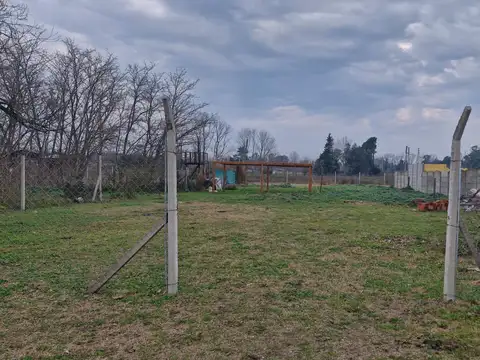Terreno en Venta en Manzanares, USD 35.000