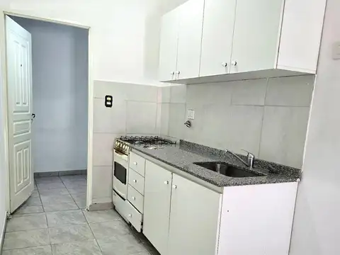 Depto Tipo Casa en Alquiler de 1 dormitorio