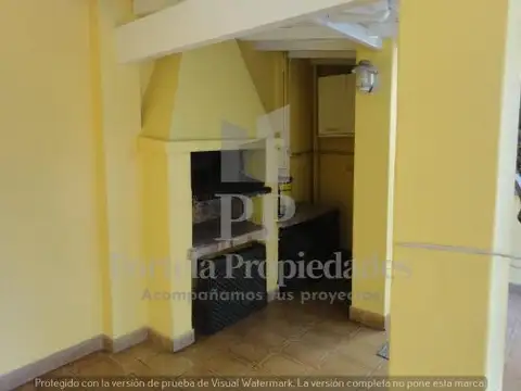 Monseñor de Andrea 600 , Piso 0