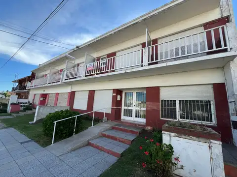 DEPARTAMENTO DE 2 AMBIENTES A 1 CUADRA DEL MAR EN BARRIO FARO PUNTA MOGOTES