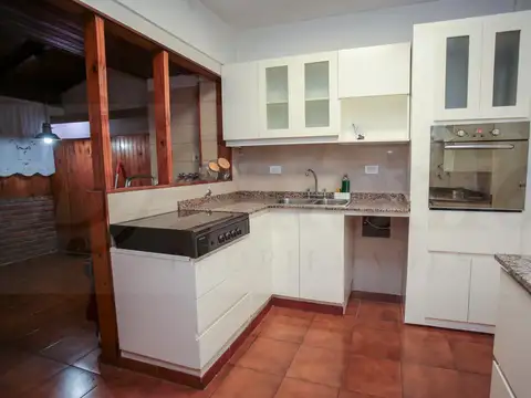 Departamento en Venta de 3 ambientes al Frente con Balcon en Colegiales