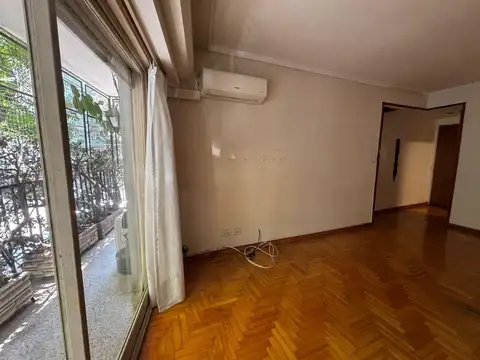 Departamento en Venta de 3 ambientes al Frente con Balcon en Colegiales