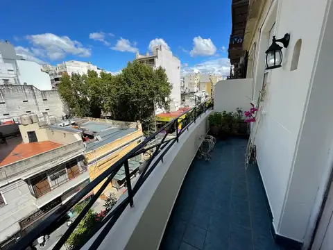 3 ambientes  - Flores