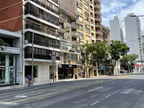 2 ambientes con terraza propia s/Libertador