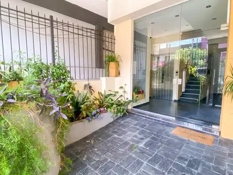 VENTA MONOAMBIENTE  CENTRICO AL FRENTE SEGUNDO PSO