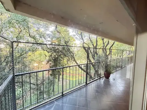 Avenida Figueroa Alcorta  al 3000