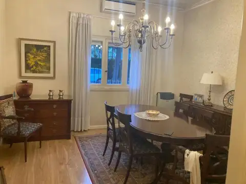 Casa en Venta en Burzaco, USD 185.000