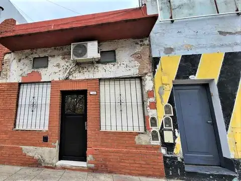 CASA SOBRE LOTE PROPIO CON RENTA POMPEYA