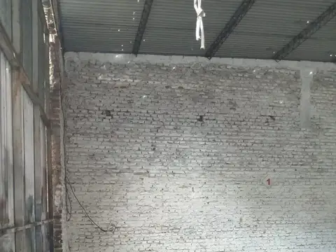 Galpon en Alquiler en Granadero Baigorria, $ 1.200.000