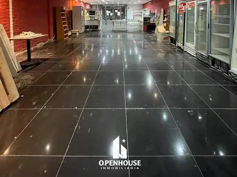 OPENHOUSE ALQUILA Local comercial en calle San Miguel Las Heras