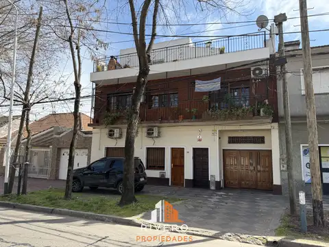 Venta Casa en Planta alta 6 ambientes Quincho - Monte Grande Centro 100