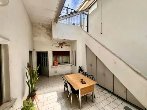 Depto Tipo Casa en Venta de 4 ambientes