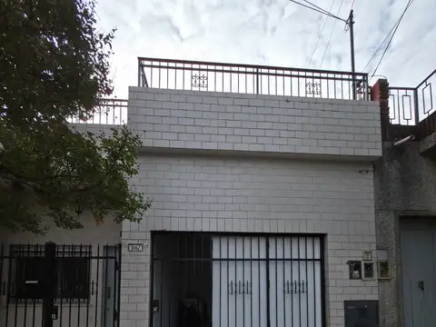 Depto Tipo Casa en Venta de 2 ambientes
