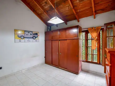 CASA VENTA BERISSO 2 DORMITORIOS QUINCHO PLAYROOM