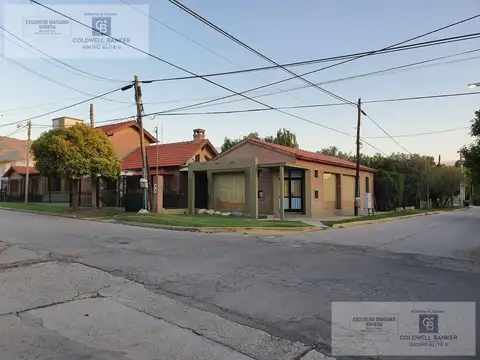 VENTA CASA CENTRICA MAS LOCAL COMERCIAL MERLO SAN LUIS