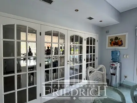 Casa en Venta de 5 dormitorios