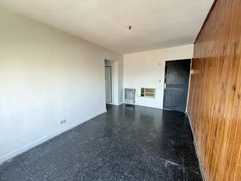 Departamento en Alquiler en Villa Luro, $ 590.000