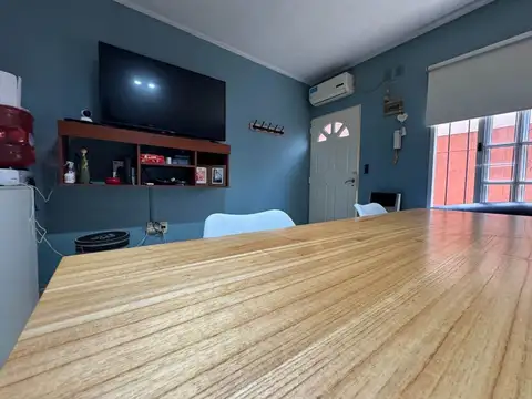 Depto Tipo Casa en Venta 26 años