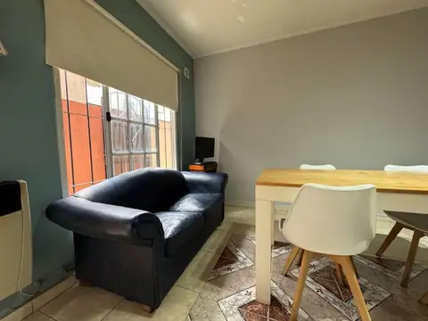 Depto Tipo Casa en Venta en Ramos Mejia Sur, USD 65.000