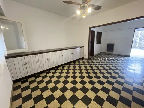 Depto Tipo Casa en Alquiler de 3 ambientes