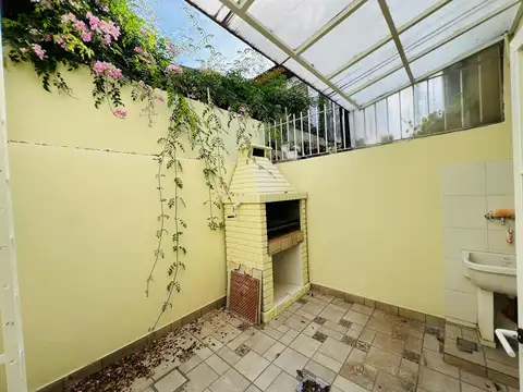 Fray Luis Beltrán 823