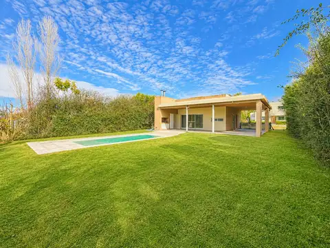Casa en Alquiler en San Sebastian, USD 2.000