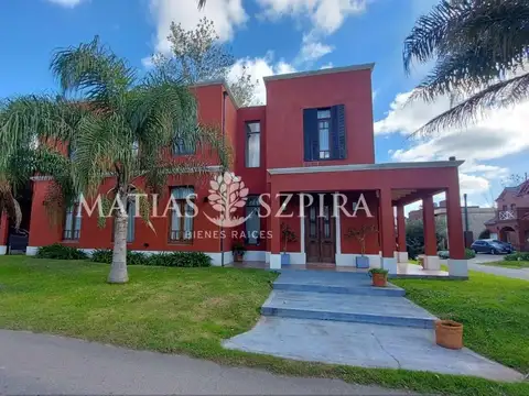 Casa en Venta en Barrio Parque Leloir, Partido de Ituzaingó