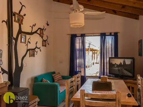 Casa 3 ambientes con 2 baños