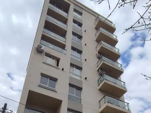 Sargento Cabral 800, Piso 3