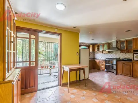 Casa en Alquiler al Oeste