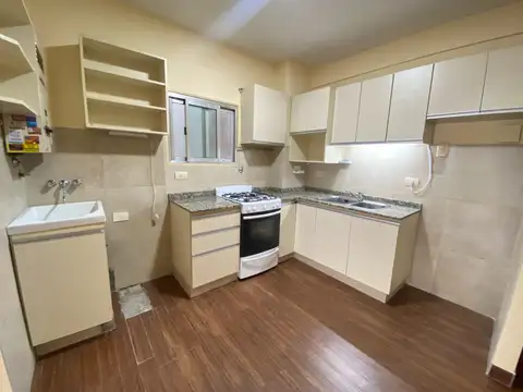 Salvador Debenedetti 1300, Piso 4