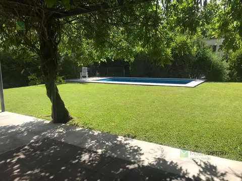 Casa 5 ambientes con 5 baños