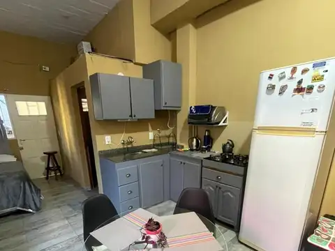 DFA411 - MONOAMBIENTE EN ALQUILER - AV. STA. CATALINA Y STA. CRUZ