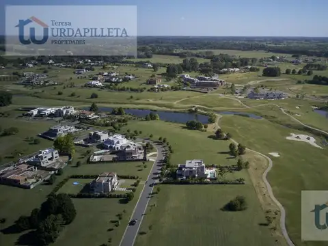 AL AGUA LOTE EN LA CALESA - URDAPILLETA PROPIEDADES