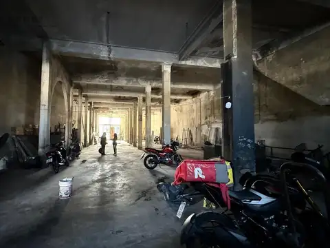 Local en Alquiler en Constitución, $ 4.500.000