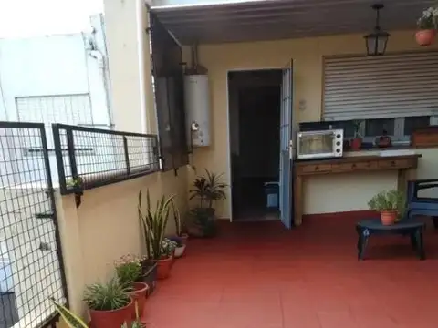 Depto Tipo Casa en Venta de 4 ambientes