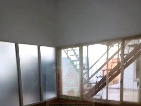 Depto Tipo Casa 7 ambientes con 4 baños