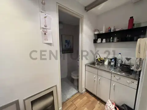 Oficina en Venta 66 años