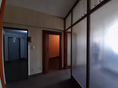 Oficina en 9 y diagonal 73