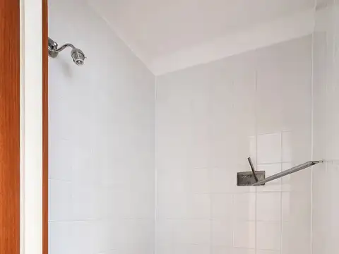 Departamento 4 ambientes a la calle