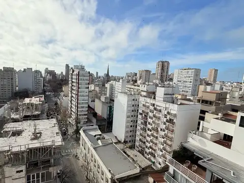 Departamento 4 ambientes a la calle